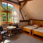 Agro - Dom Wsrod Lasow Gasthof